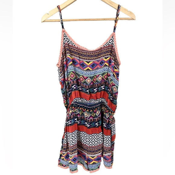 Fun & Flirt Romper Bohemian Geometric Aztec inspired Pattern- Size Large - Picture 4 of 6
